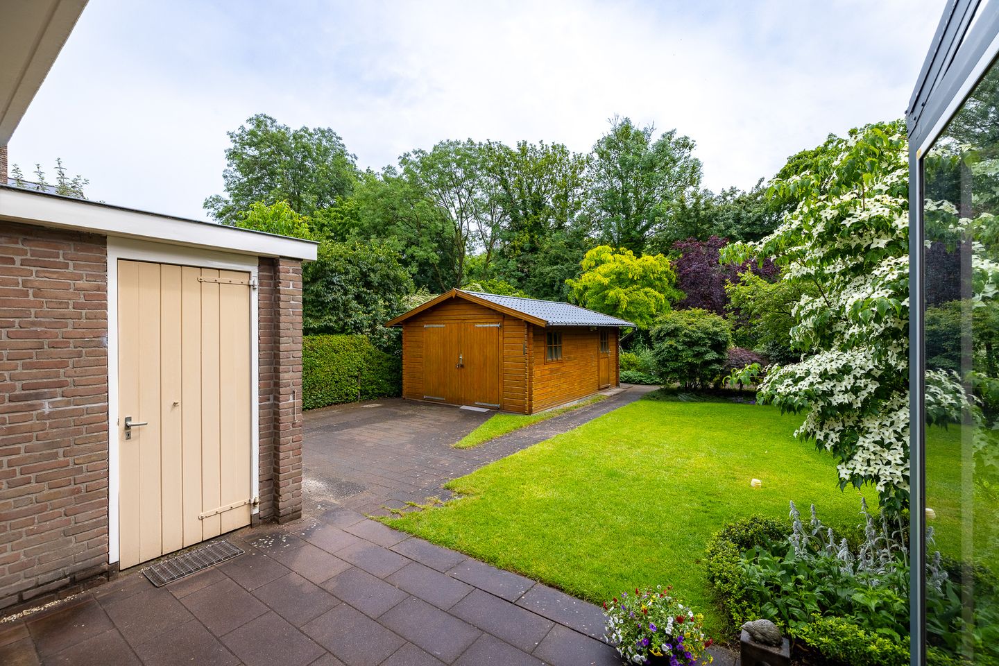 Semi-Detached Home with Park Views and Spacious Garden in Doetinchem — 20