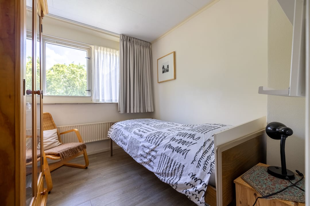 Semi-Detached Home with Park Views and Spacious Garden in Doetinchem — 37