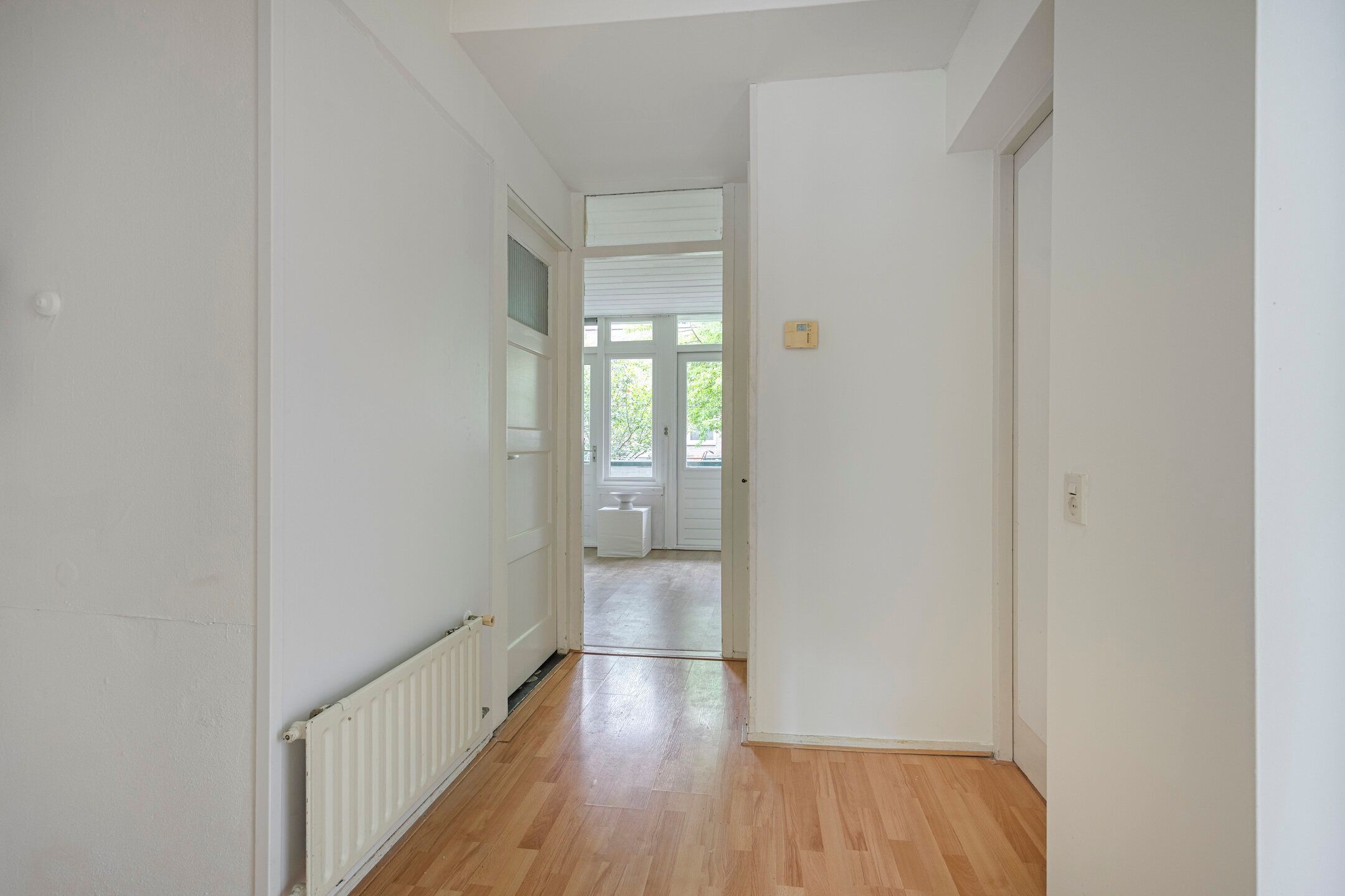 Spacious Apartment with Basement Room in Popular Kralingen — 12