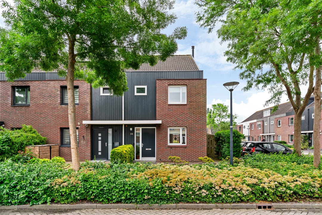 Foto 1 van Van Goghhof 88