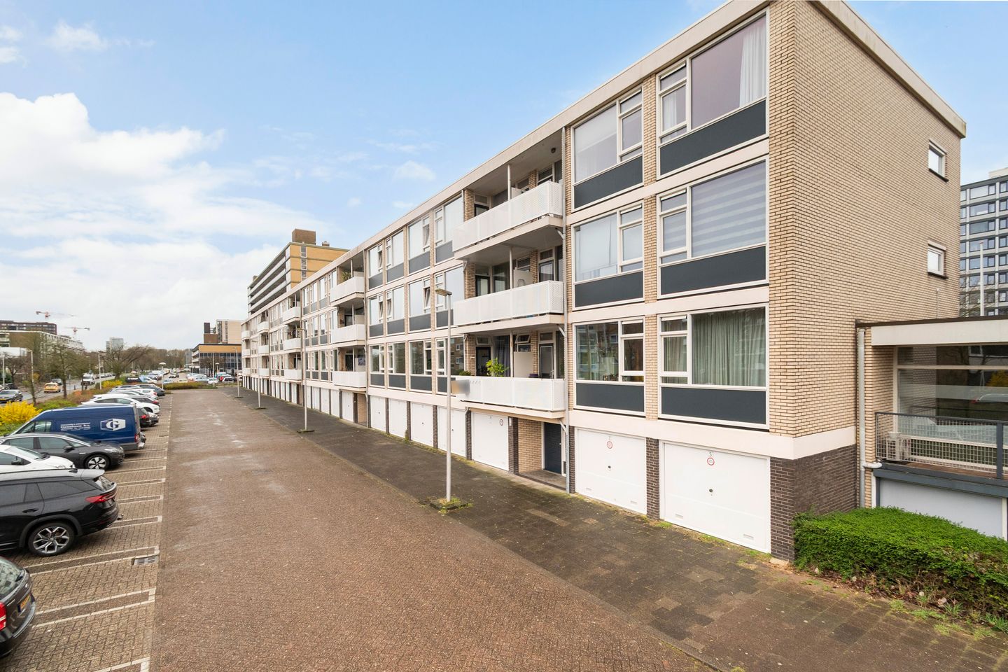 Photo 19 of Van Vollenhovenlaan 33