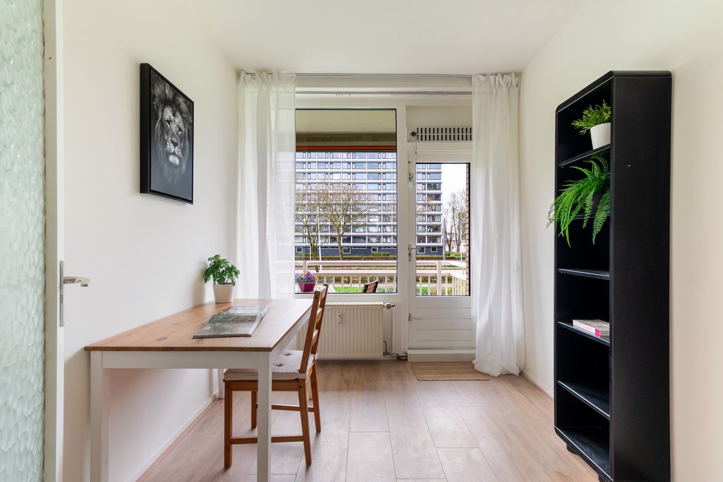 Photo 10 of Van Vollenhovenlaan 33