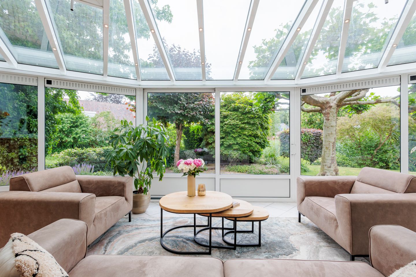 Waterfront Villa with Distinctive Glass Tower in Werkendam — 14