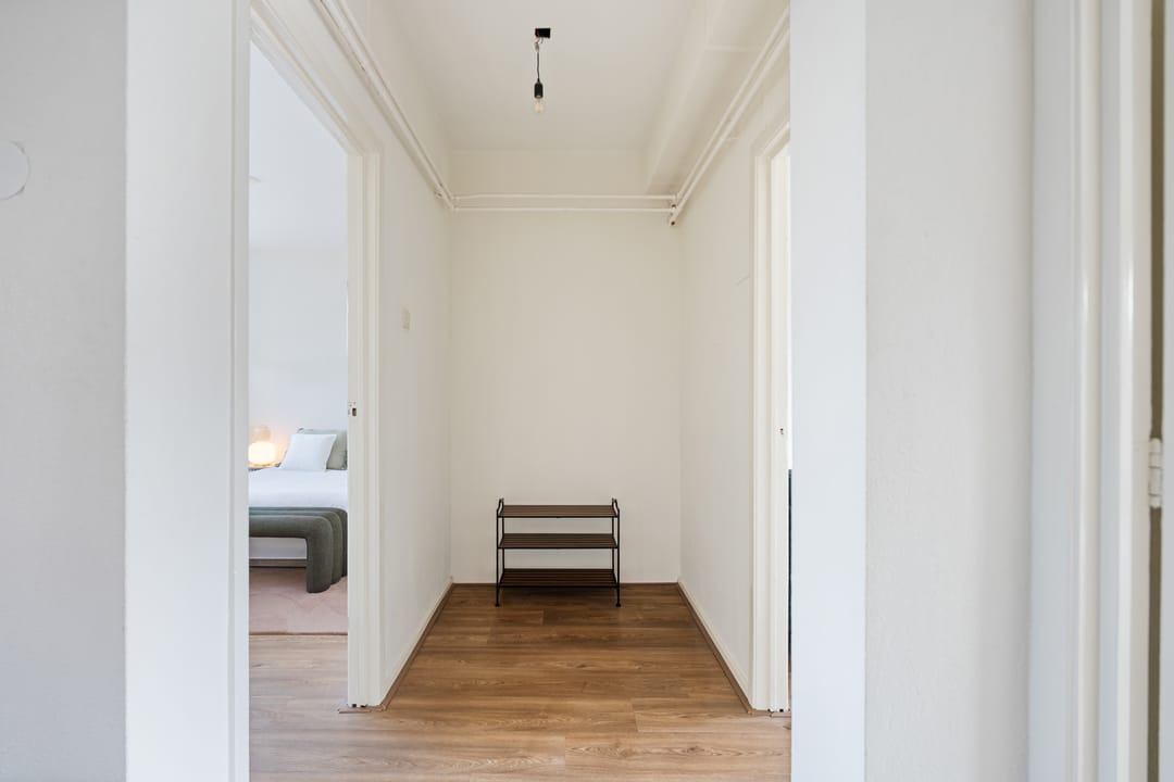 Spacious 3-Room Apartment with Balcony in Central Hilversum — 16