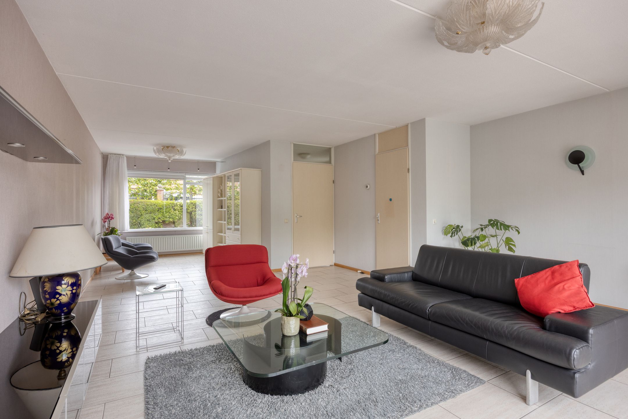 Spacious Semi-Detached Home with Water Views and Private Garage in Rokkeveen — 9