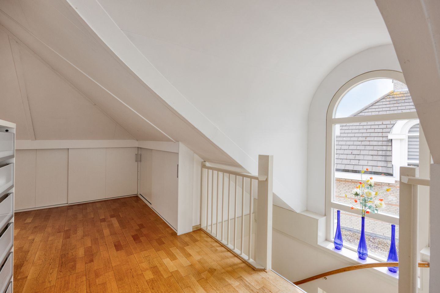 Spacious Semi-Detached Home with Water Views and Private Garage in Rokkeveen — 25