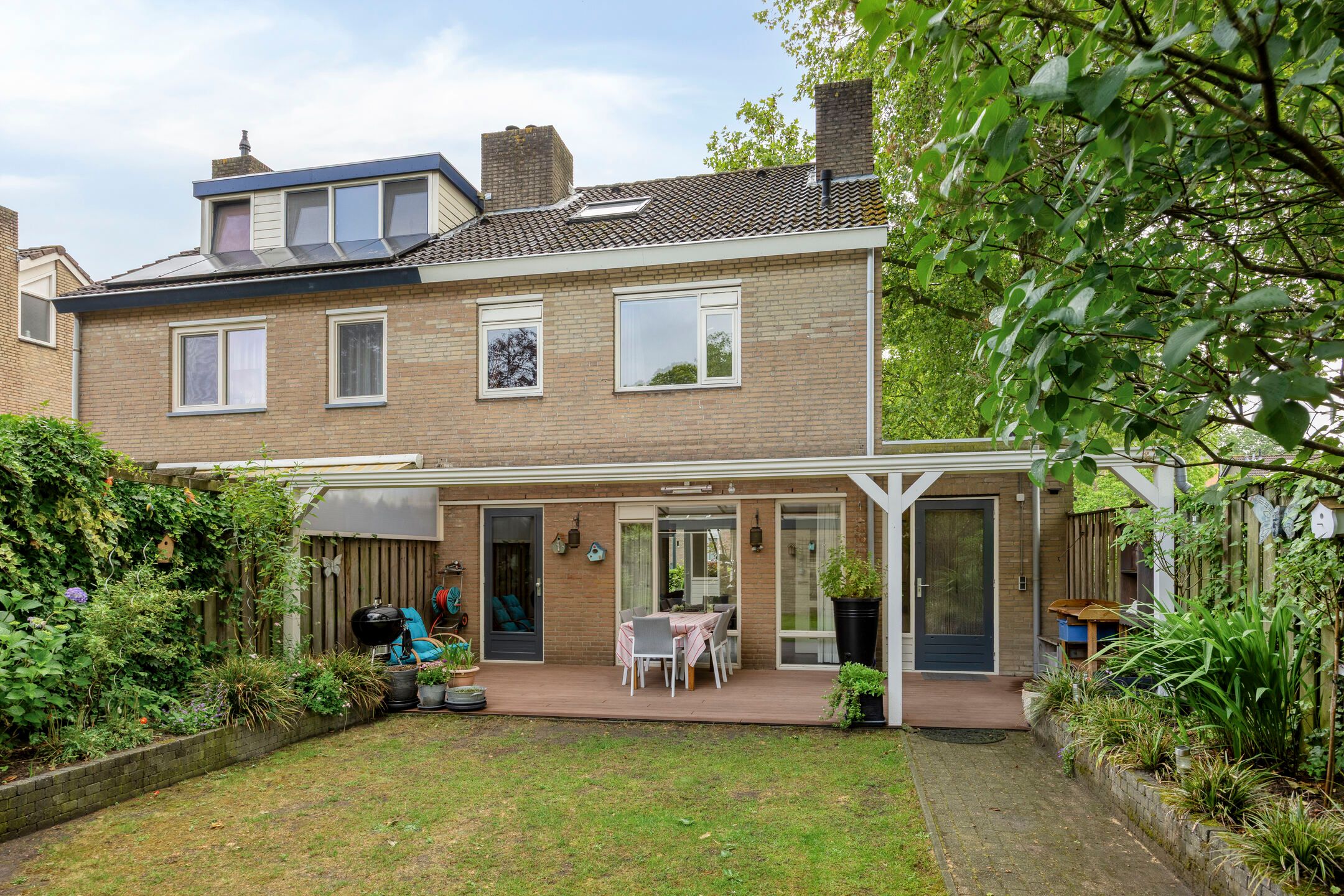 Photo 24 of Ambachtslaan 45