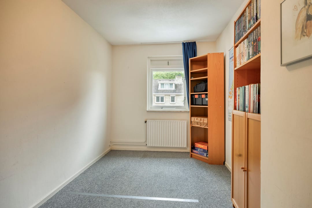 Photo 17 of Ambachtslaan 45