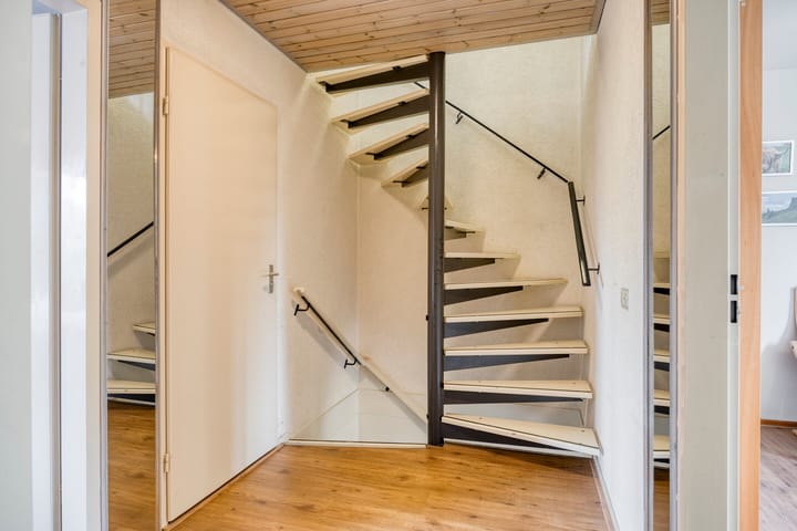 Hoekwoning te koop: Ambachtslaan 45, Veldhoven