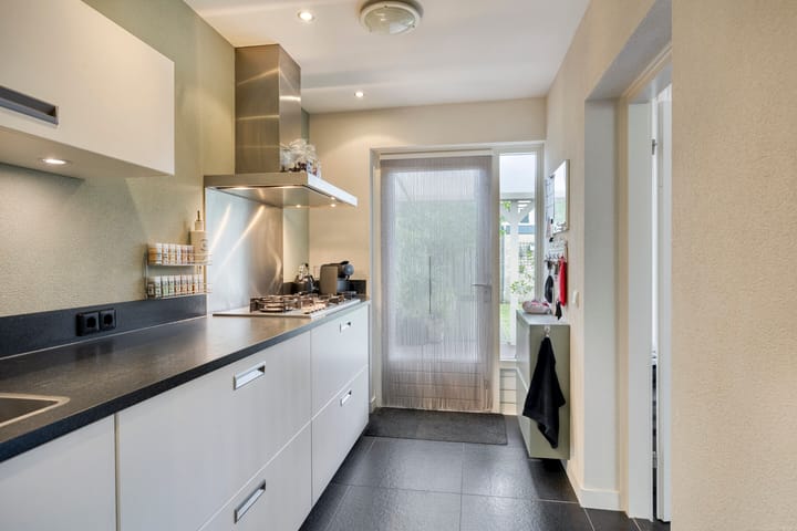 Hoekwoning te koop: Ambachtslaan 45, Veldhoven