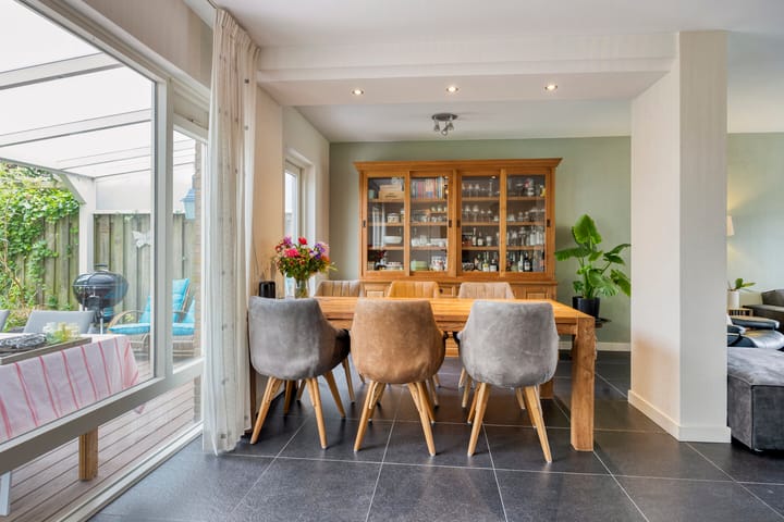 Hoekwoning te koop: Ambachtslaan 45, Veldhoven