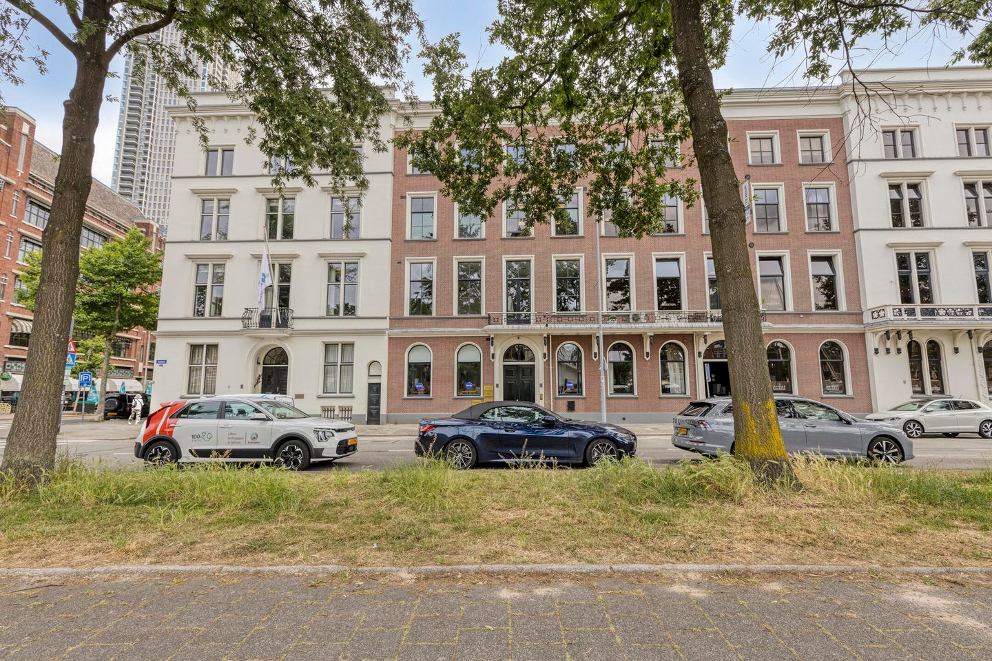 Bekijk foto 1 van Veerkade 2