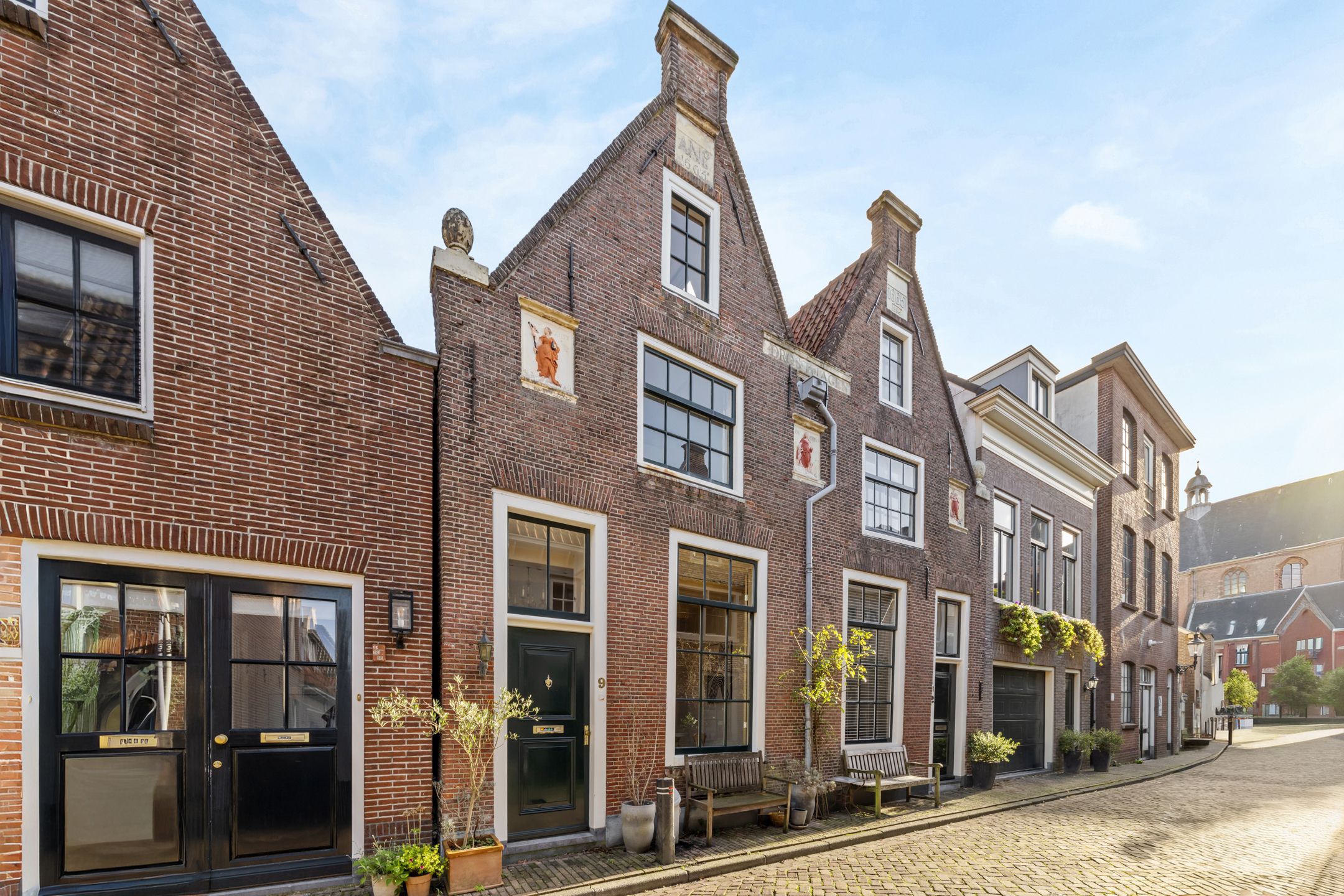 Middenstraat 9