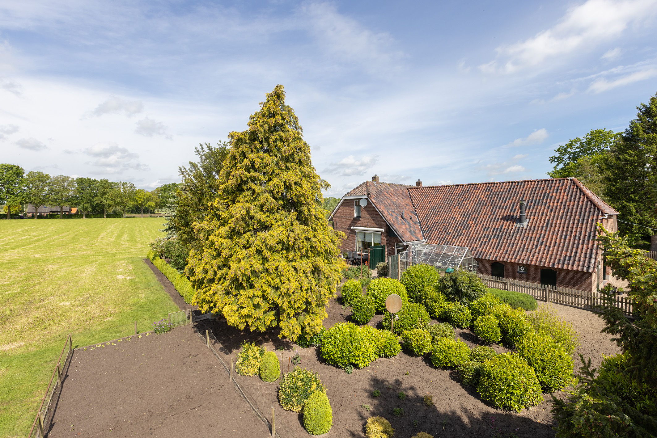 Charming Detached Farmhouse with Guest House in the Achterhoek Countryside — 45