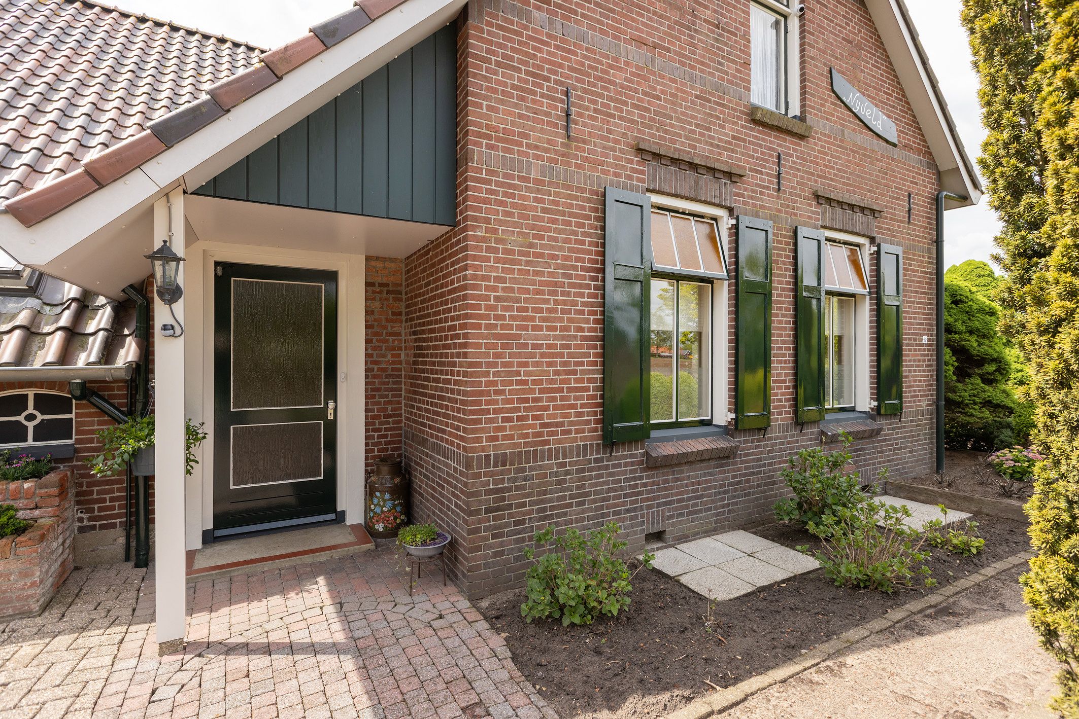 Charming Detached Farmhouse with Guest House in the Achterhoek Countryside — 42