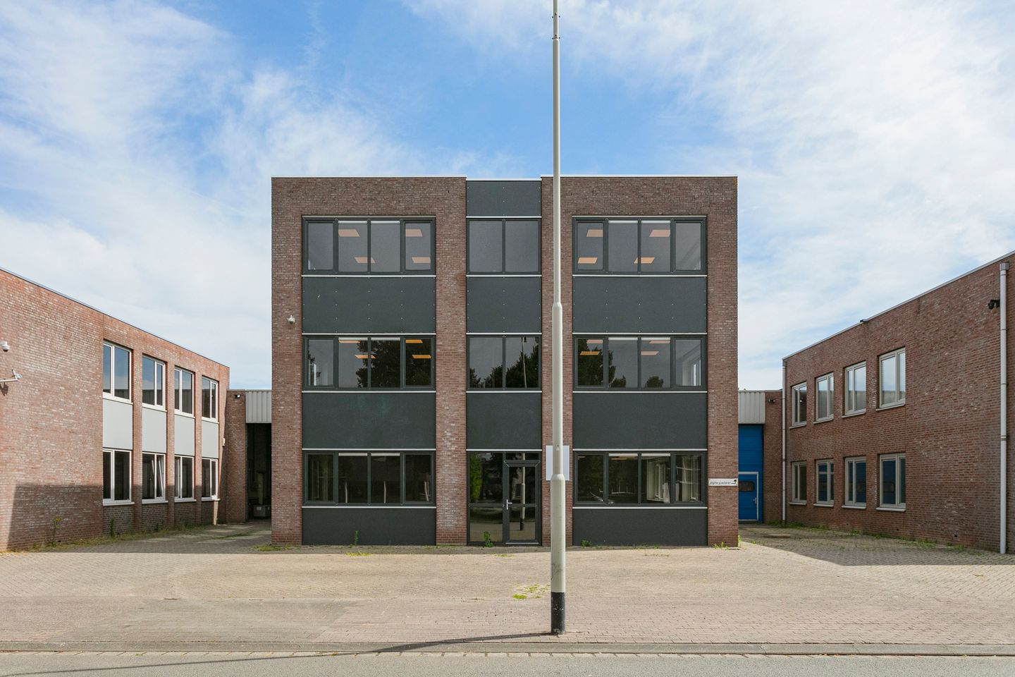 Bekijk foto 2 van Minervum 7068-A