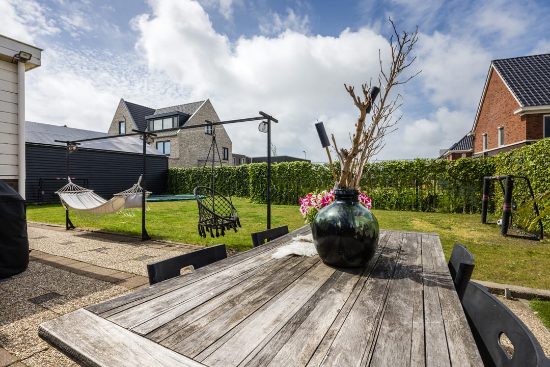 Detached Waterfront Residence with Spacious Garden in 's-Gravenzande — 31