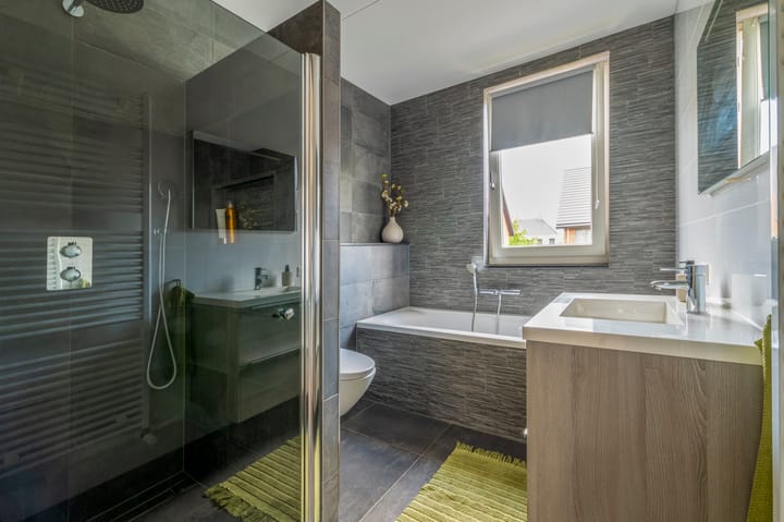 Tussenwoning te koop: Blokakker 12, Udenhout