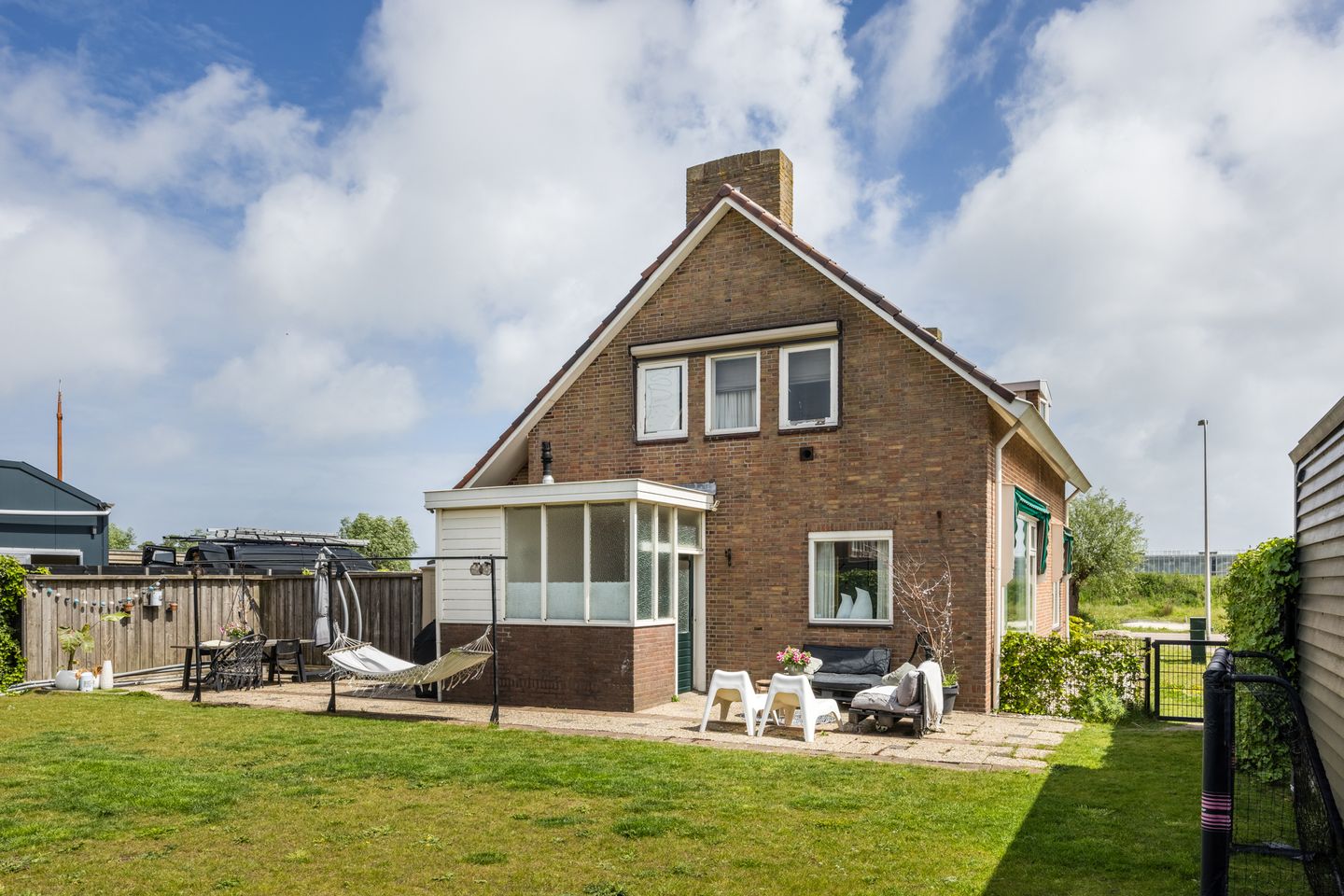 Detached Waterfront Residence with Spacious Garden in 's-Gravenzande — 34