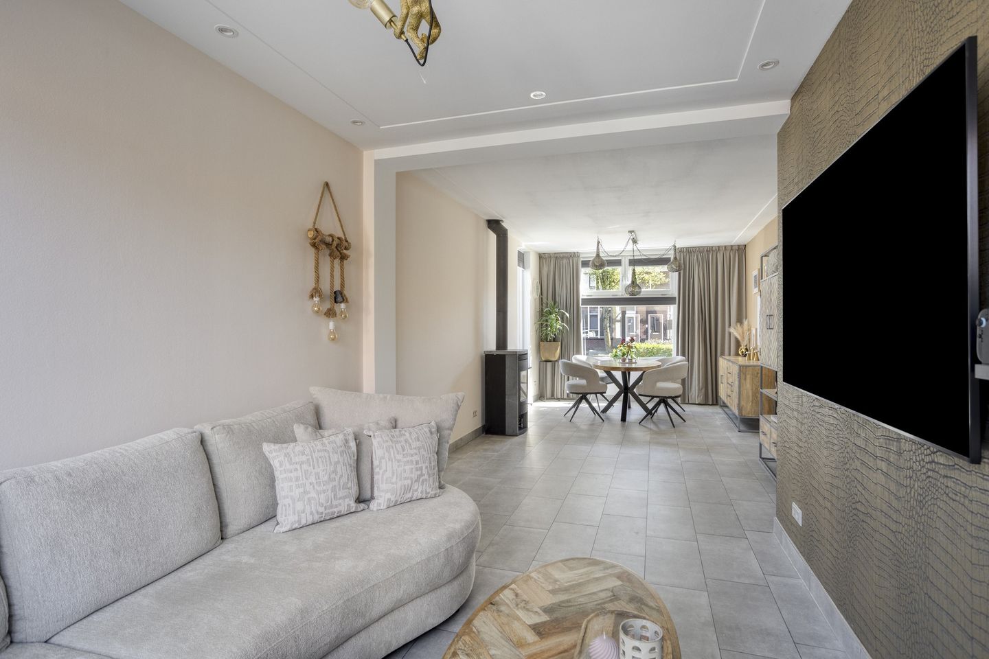Modernized Corner Home with Luxury Finishes in Tilburg Oud-Zuid — 14