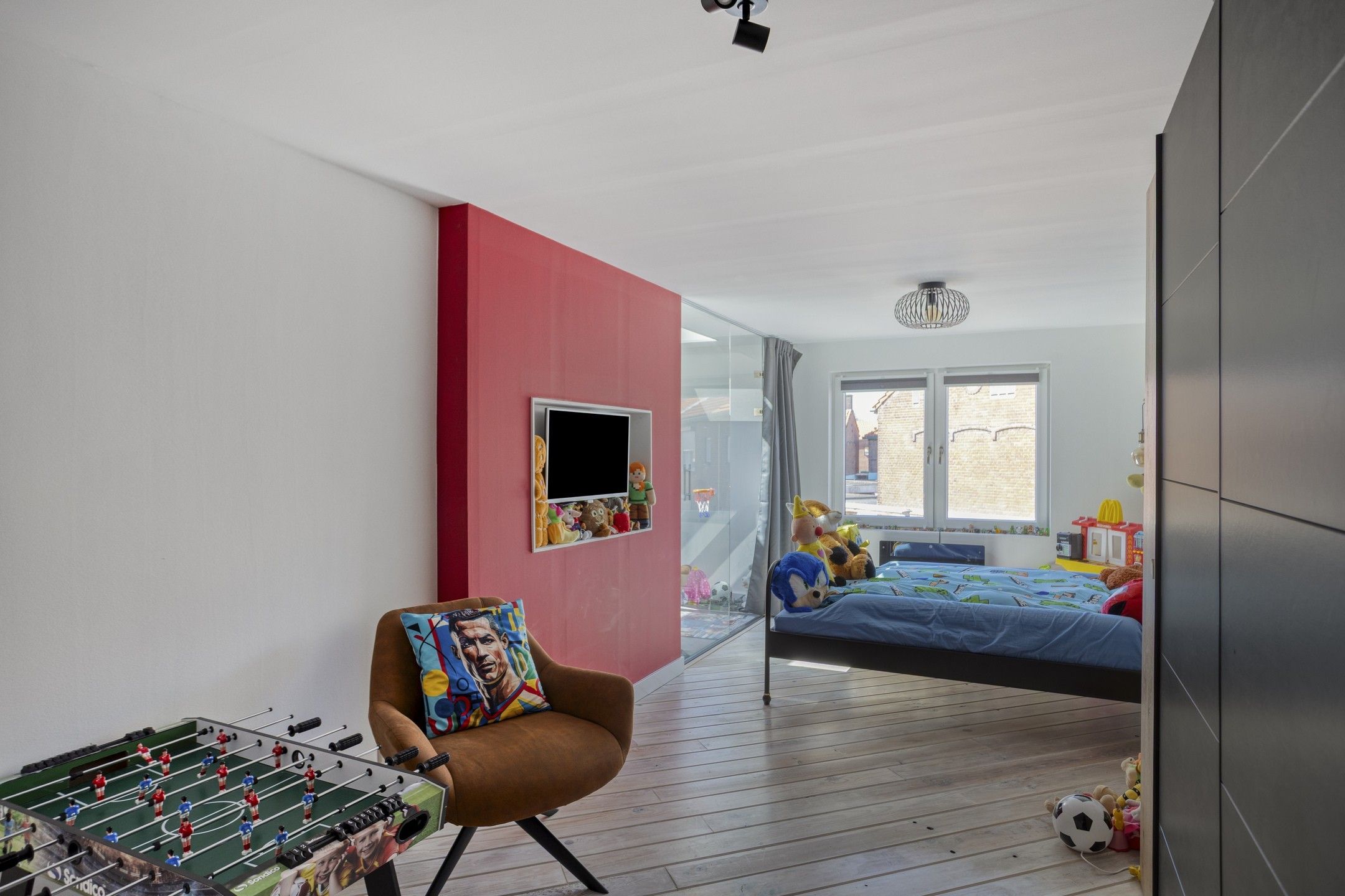Modernized Corner Home with Luxury Finishes in Tilburg Oud-Zuid — 36