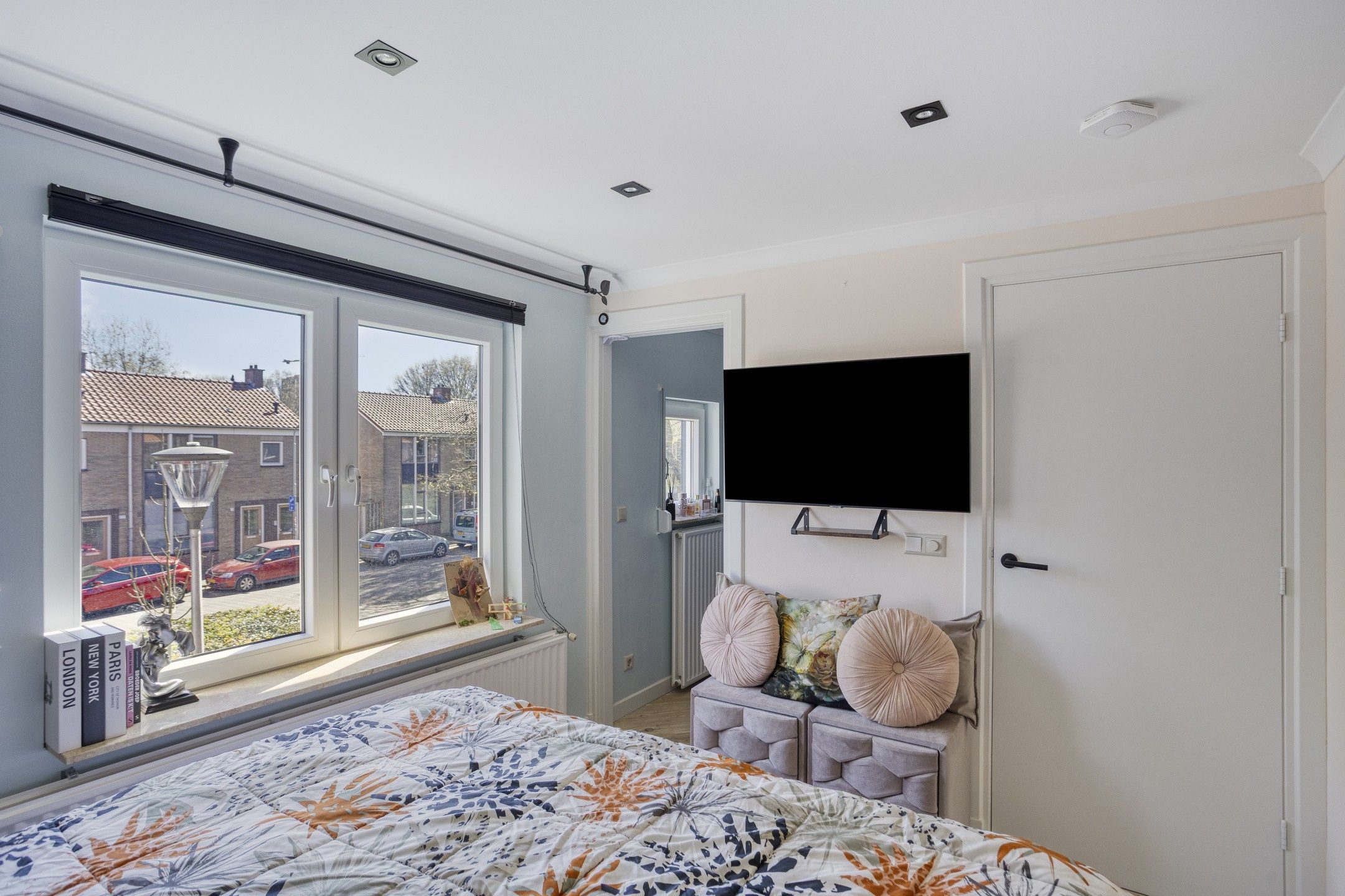 Modernized Corner Home with Luxury Finishes in Tilburg Oud-Zuid — 27