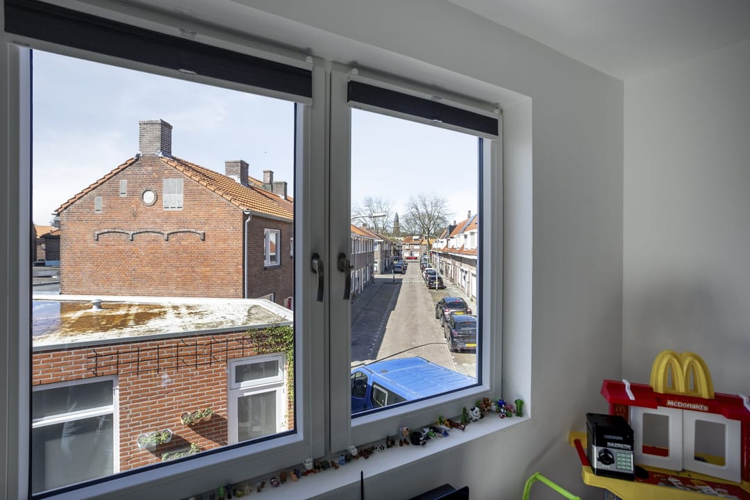 Modernized Corner Home with Luxury Finishes in Tilburg Oud-Zuid — 41