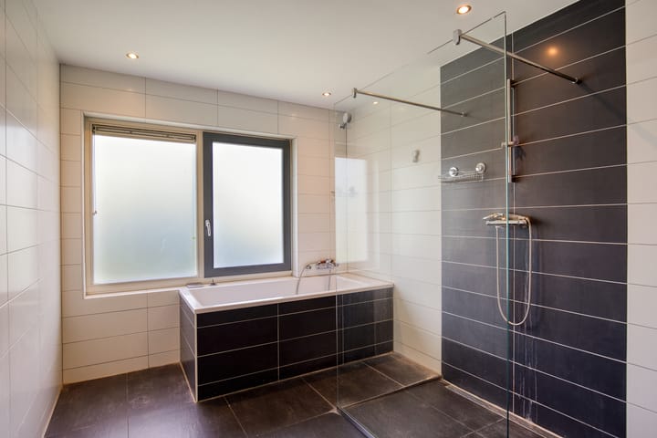 Twee-onder-één-kap te koop: Hoofdstraat 31B, 'S Gravenmoer