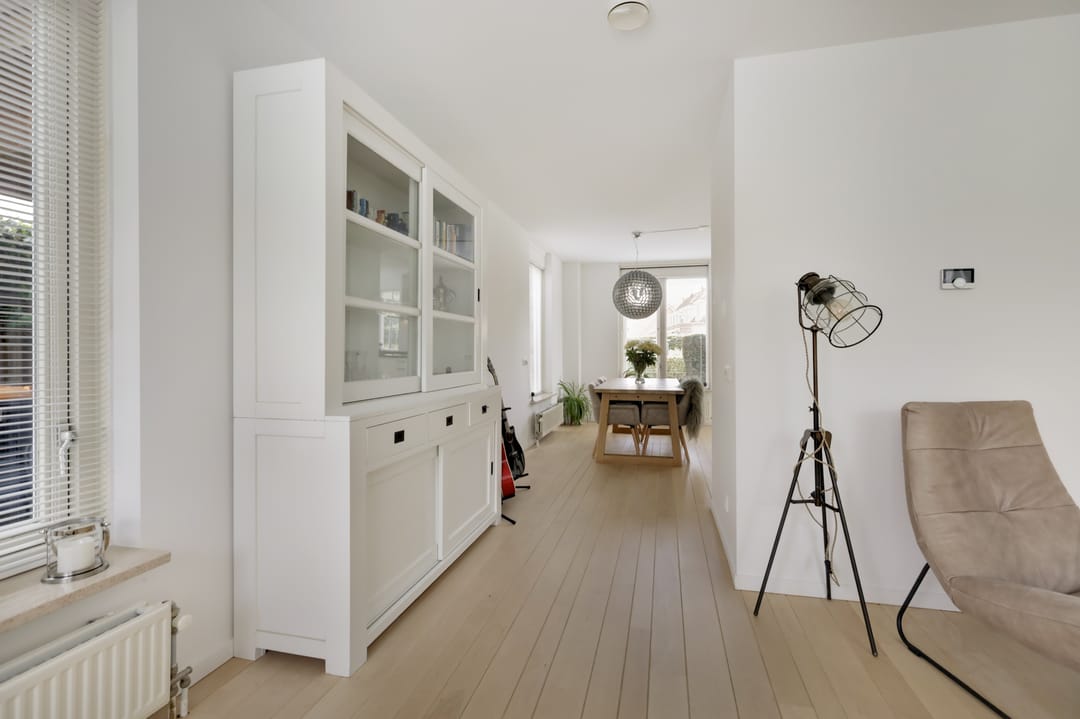 Spacious Semi-Detached Family Home with Garage in Dichteren — 26