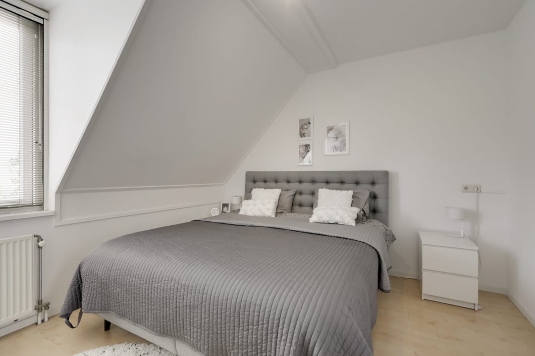 Spacious Semi-Detached Family Home with Garage in Dichteren — 46