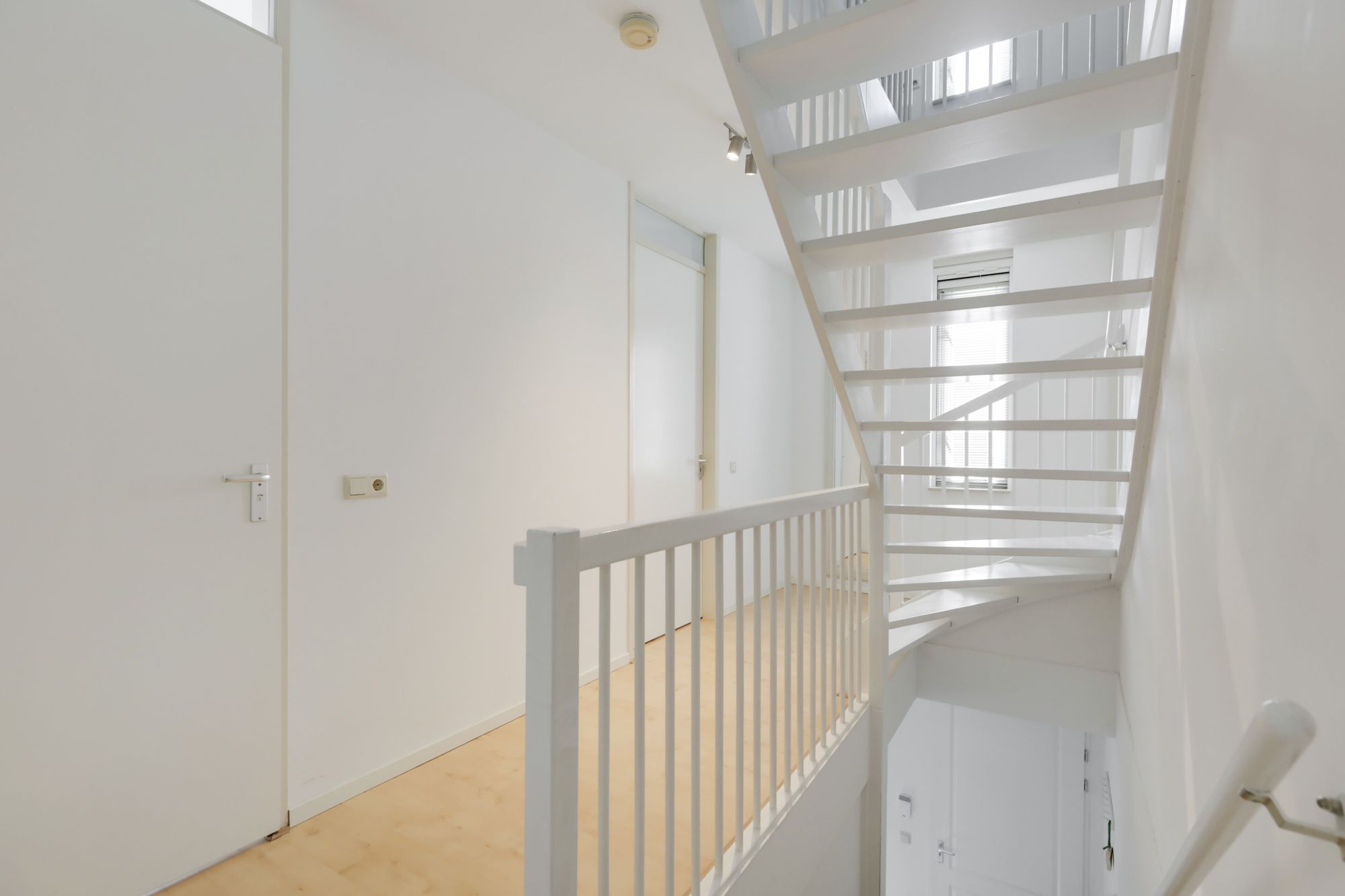 Spacious Semi-Detached Family Home with Garage in Dichteren — 42