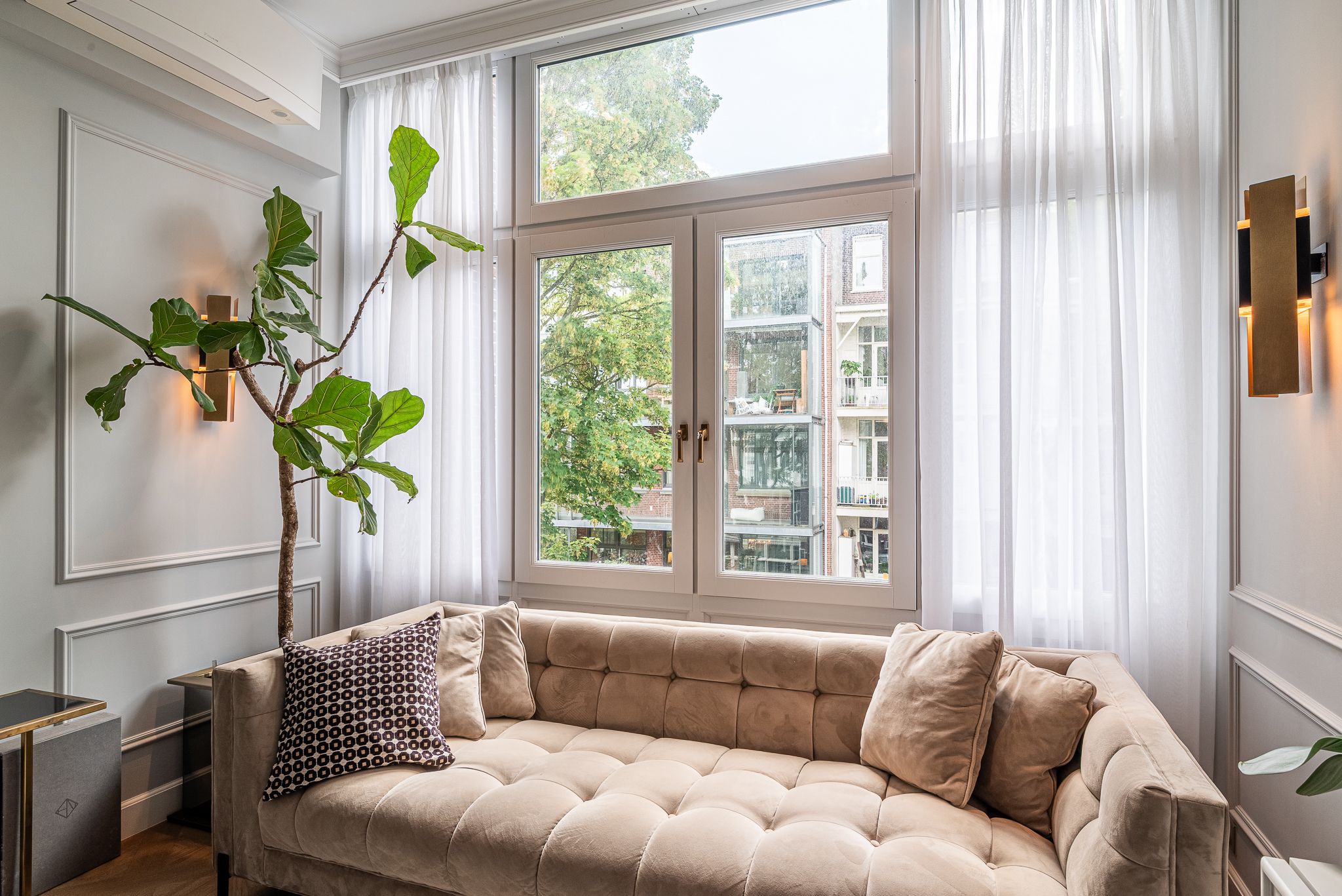Photo 6 of Frans van Mierisstraat 97-2