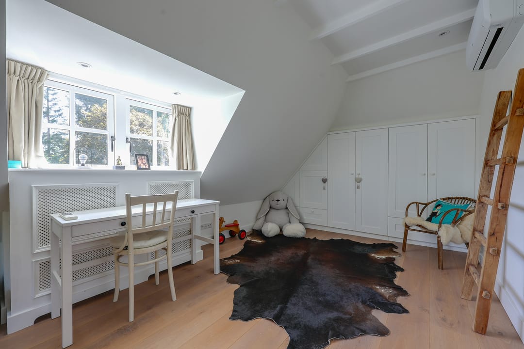 Characterful 1927 Villa with Guesthouse in Blaricum's Golden Triangle — 28