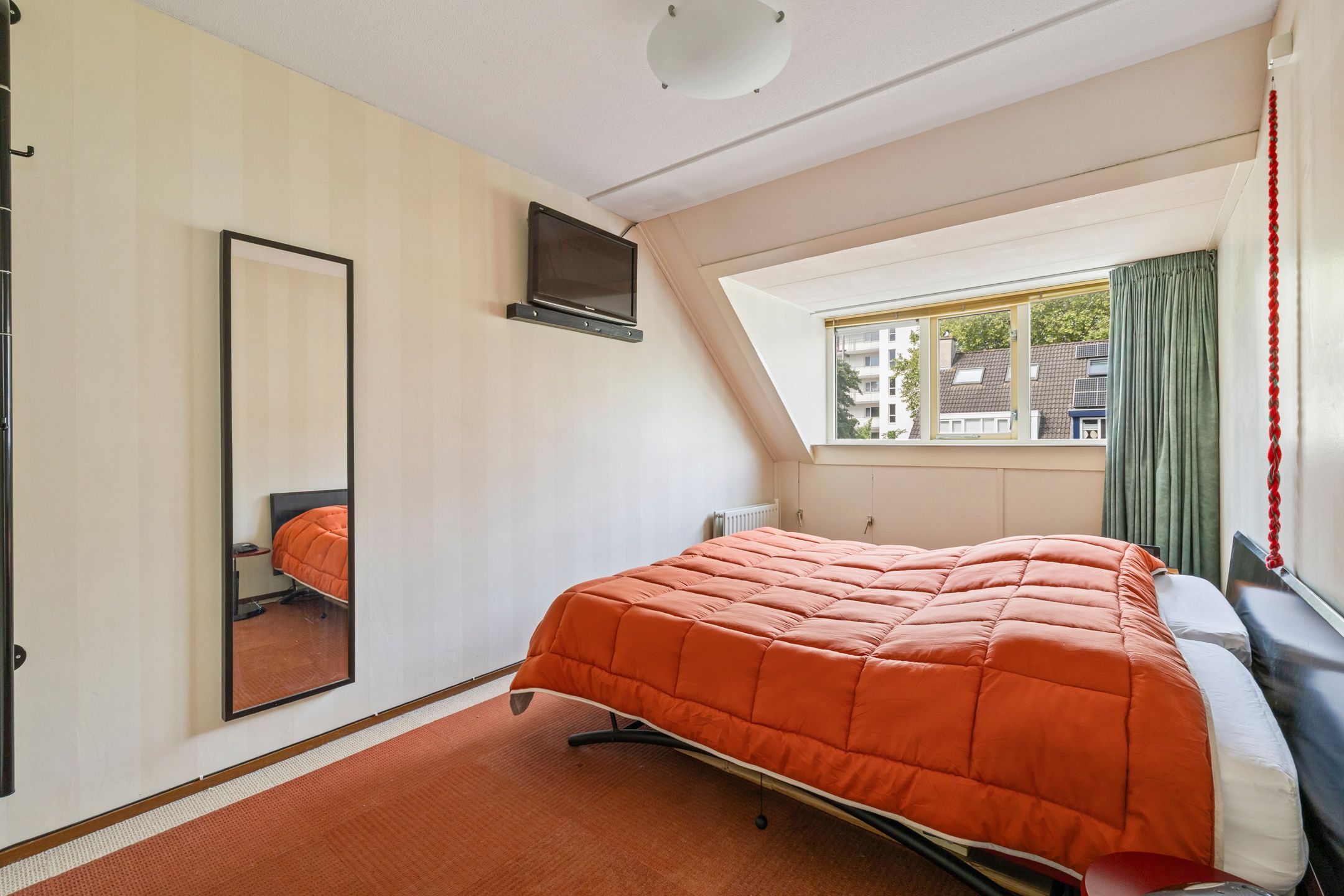 Spacious Semi-Detached Family Home with Energy Label A in Historic Weesp — 24