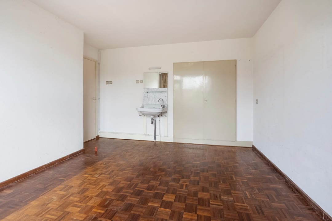 Spacious Six-Bedroom Family Home with South-Facing Garden in Oosterduinkwartier — 28