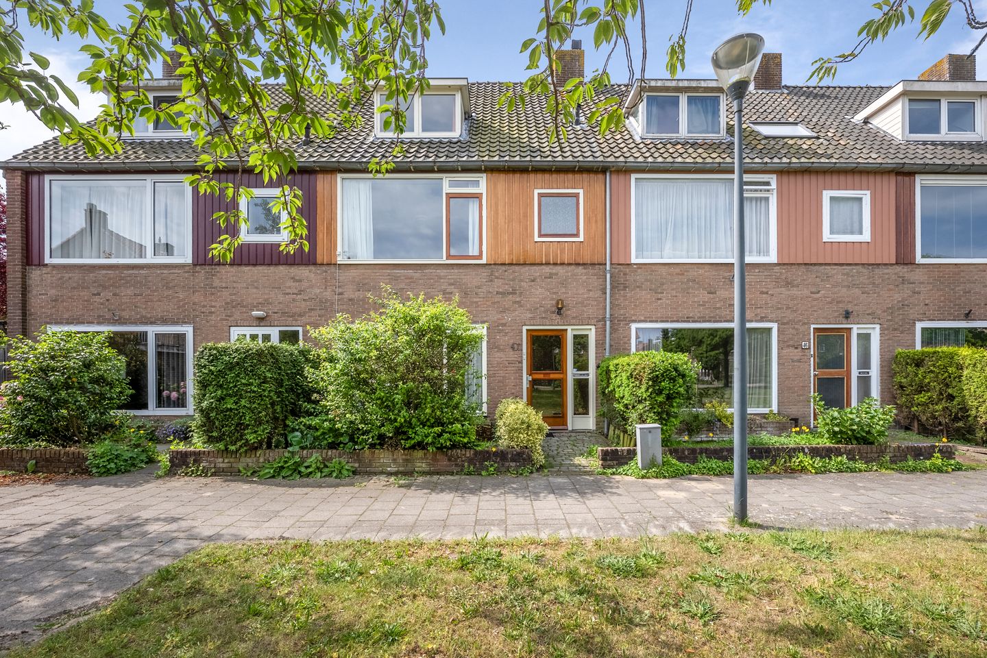 Foto 1 van Duinroosplantsoen 47