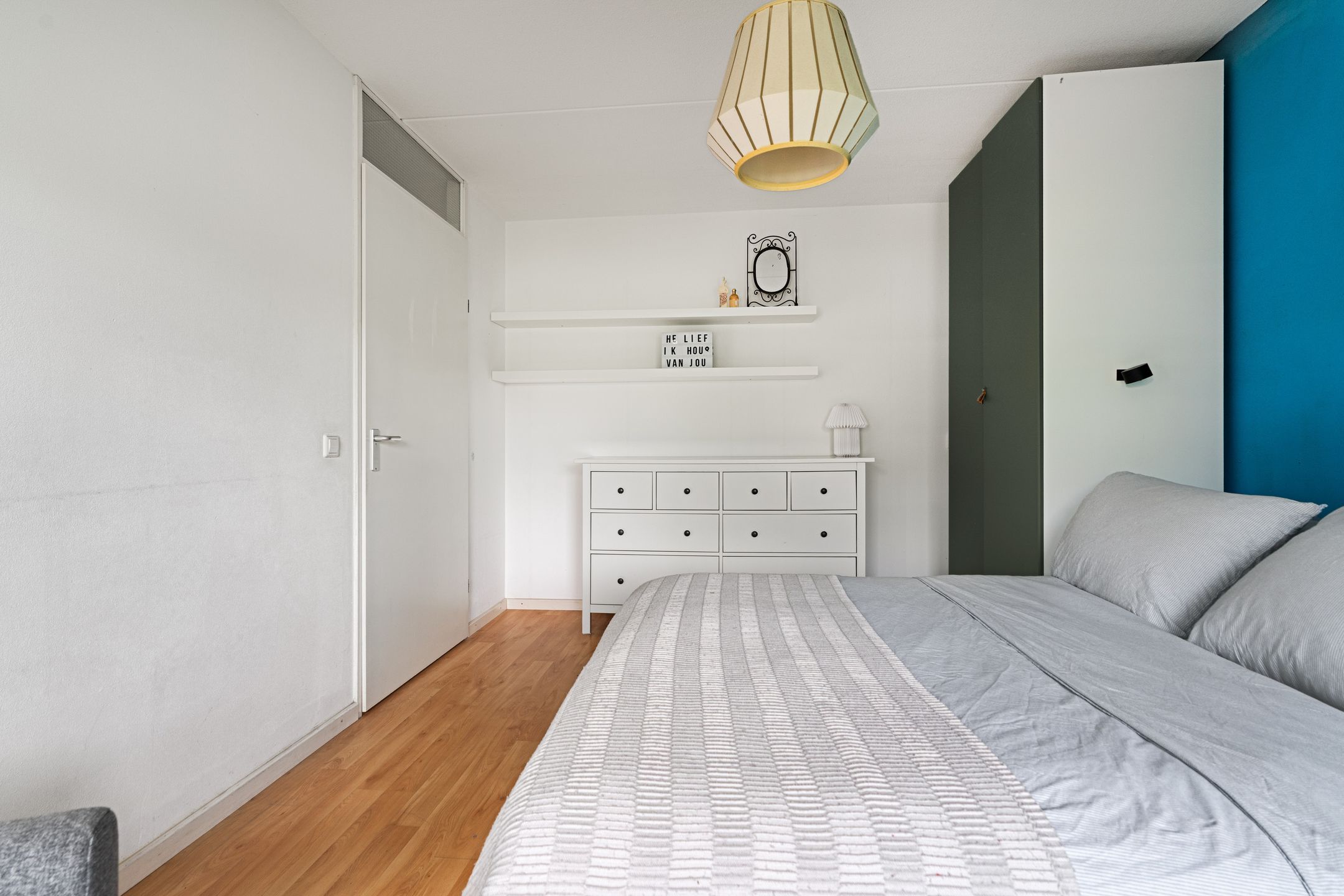 Photo 24 of Colmarstraat 104