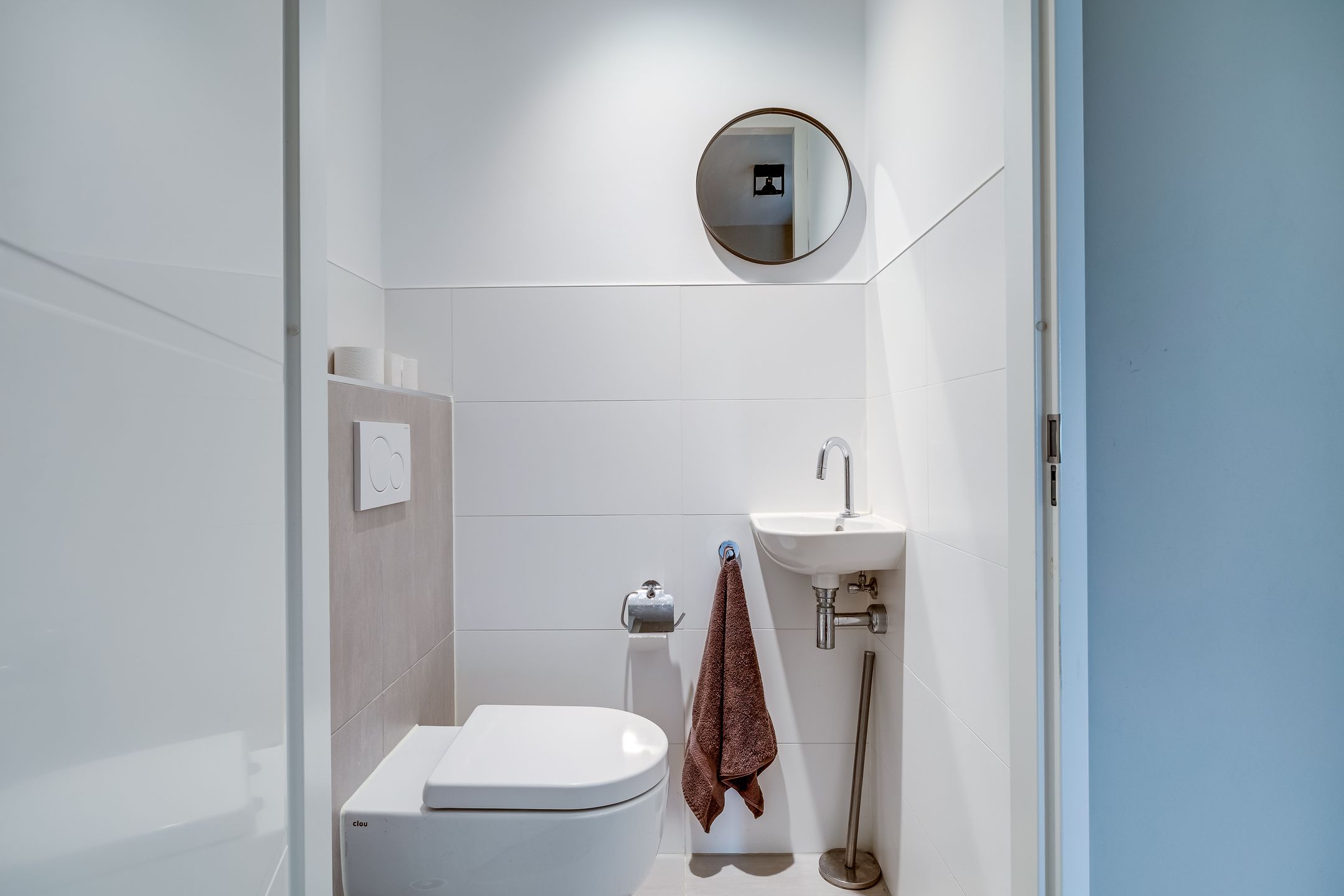 Modern Ground-Floor Apartment with Private Patio and Parking in Leeuwesteyn — 27