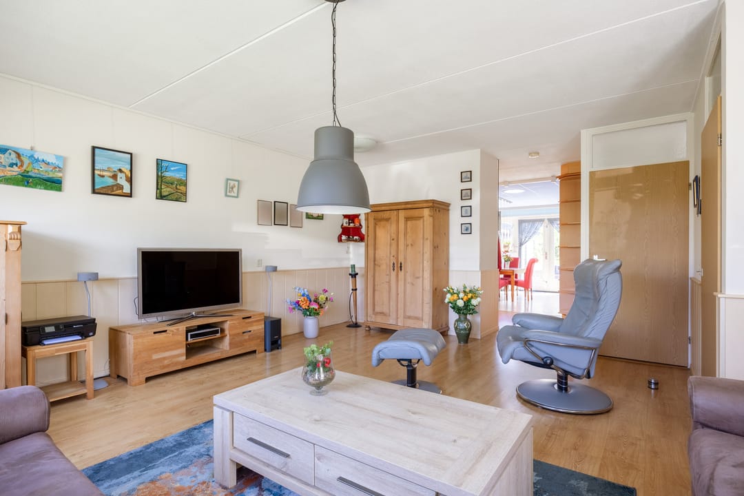 Semi-detached home with solar panels and south-facing garden in peaceful Peins — 23