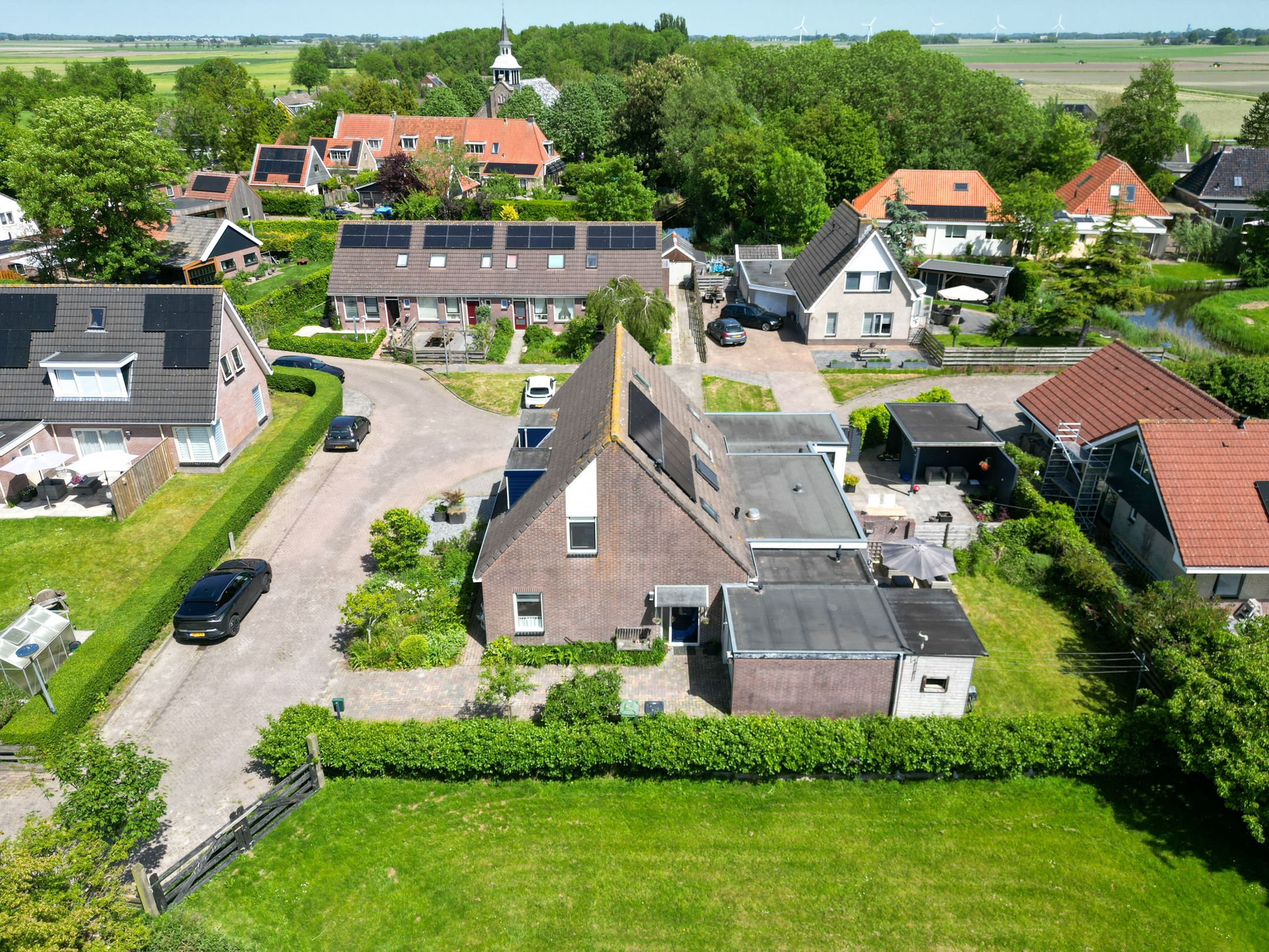 Semi-detached home with solar panels and south-facing garden in peaceful Peins — 12