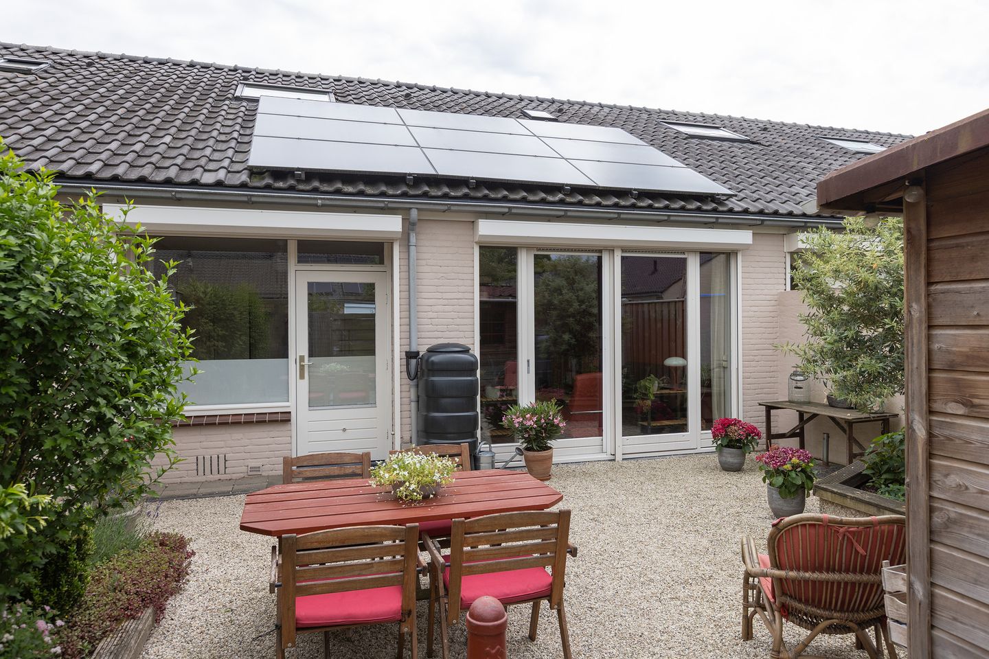 Comfortable and Accessible Semi-Bungalow in Quiet Groenlo Location — 35