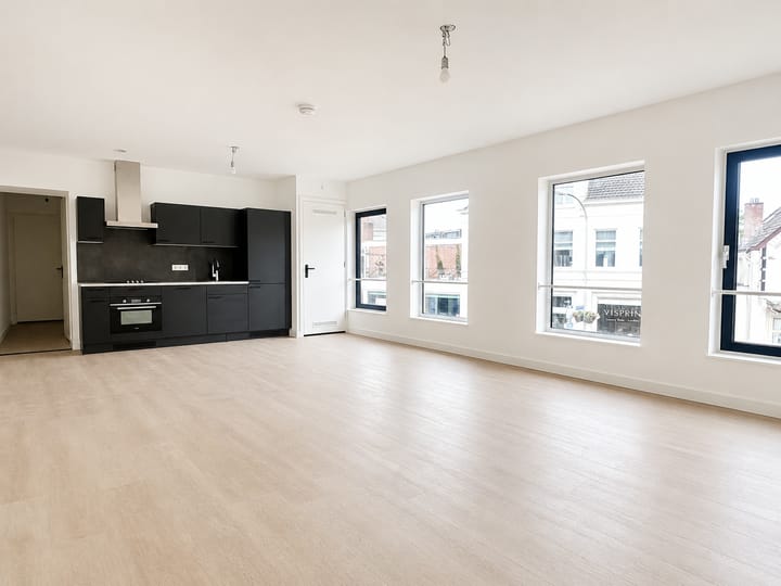 Photo 4 of Nieuwstad 7-B