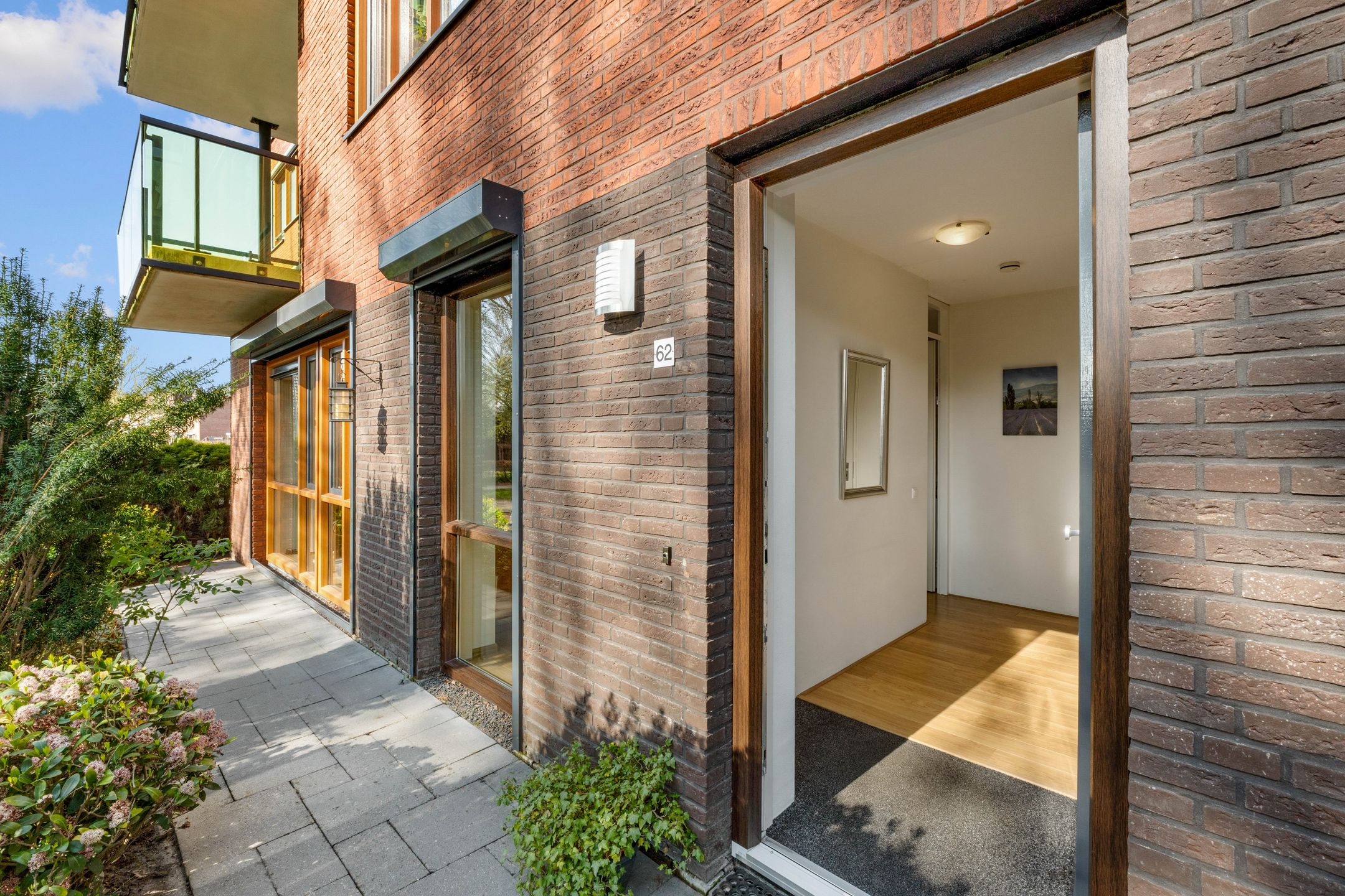 Spacious Ground Floor Corner Apartment with Large Garden in Epe Center — 21