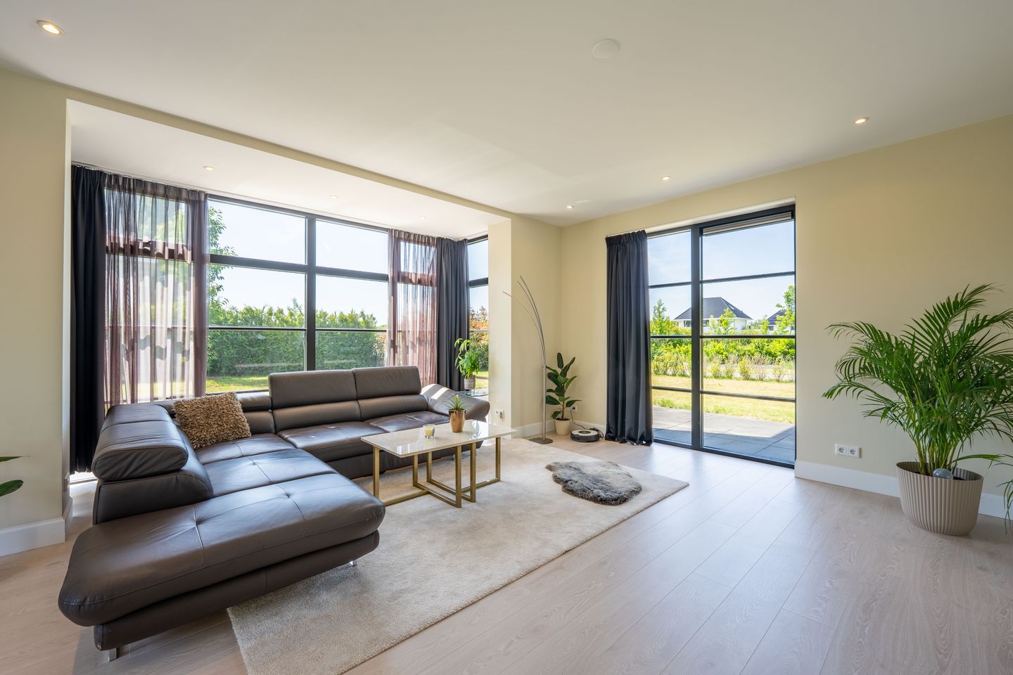 Luxury Energy-Neutral Villa with Expansive Garden in Oosterwold — 10