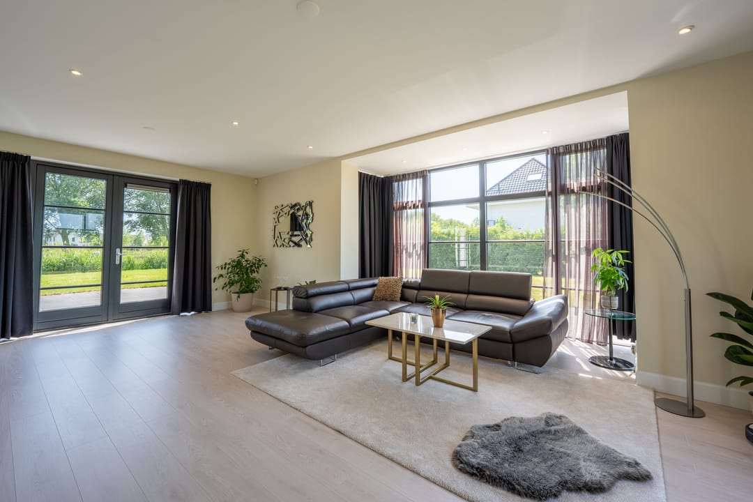 Luxury Energy-Neutral Villa with Expansive Garden in Oosterwold — 11