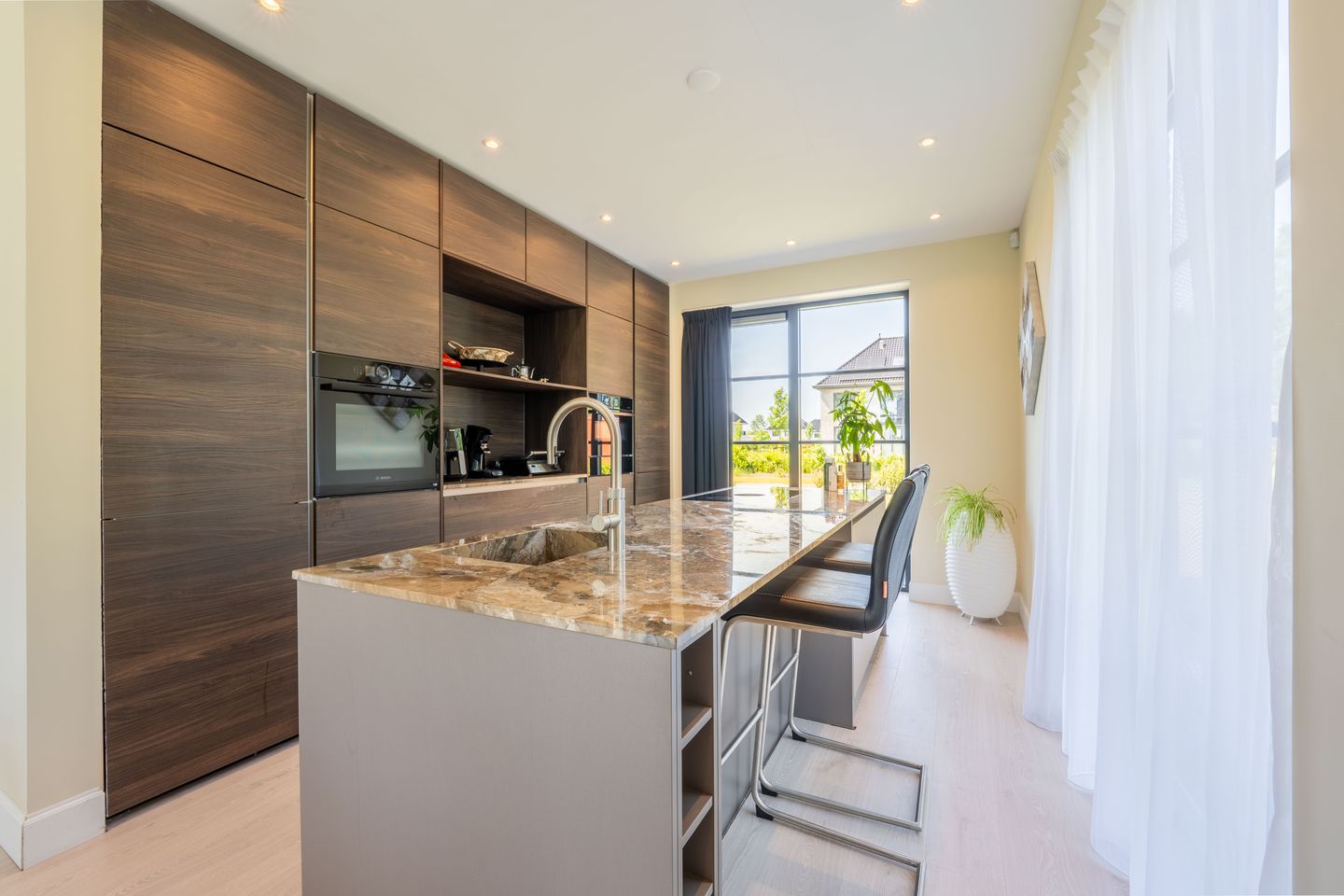 Luxury Energy-Neutral Villa with Expansive Garden in Oosterwold — 19