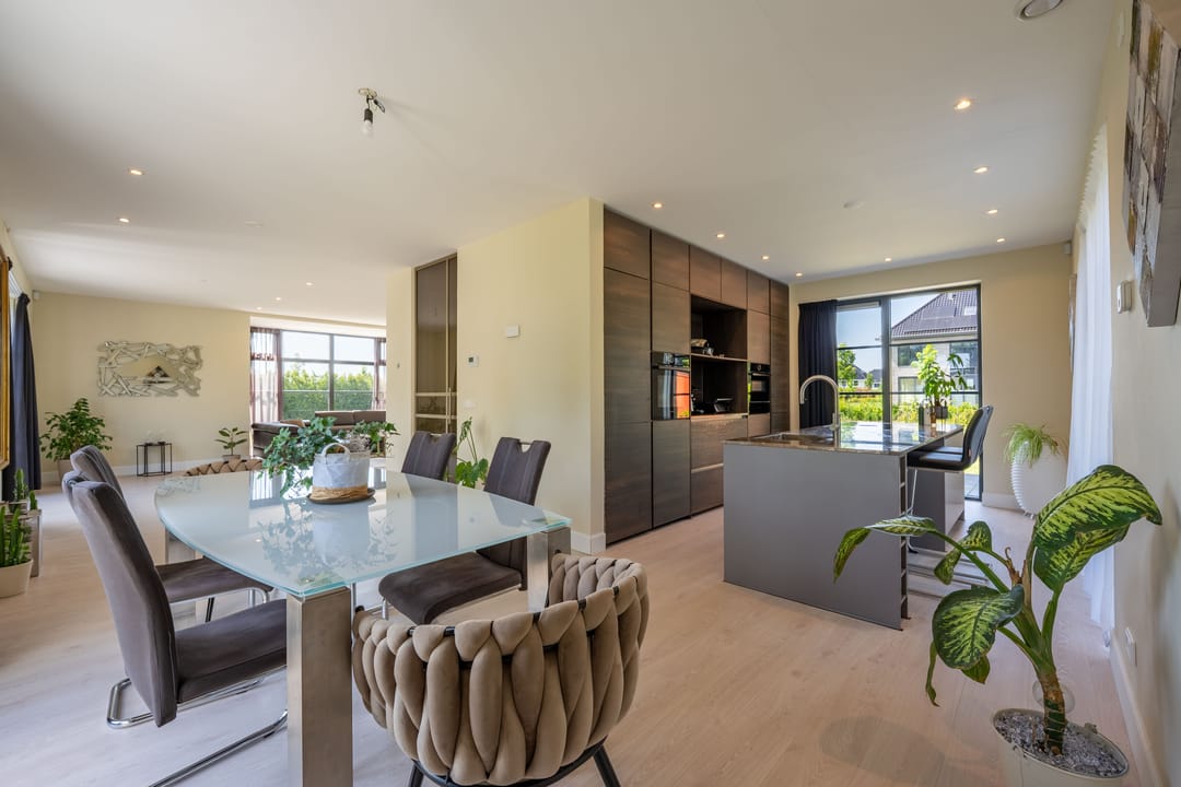 Luxury Energy-Neutral Villa with Expansive Garden in Oosterwold — 17