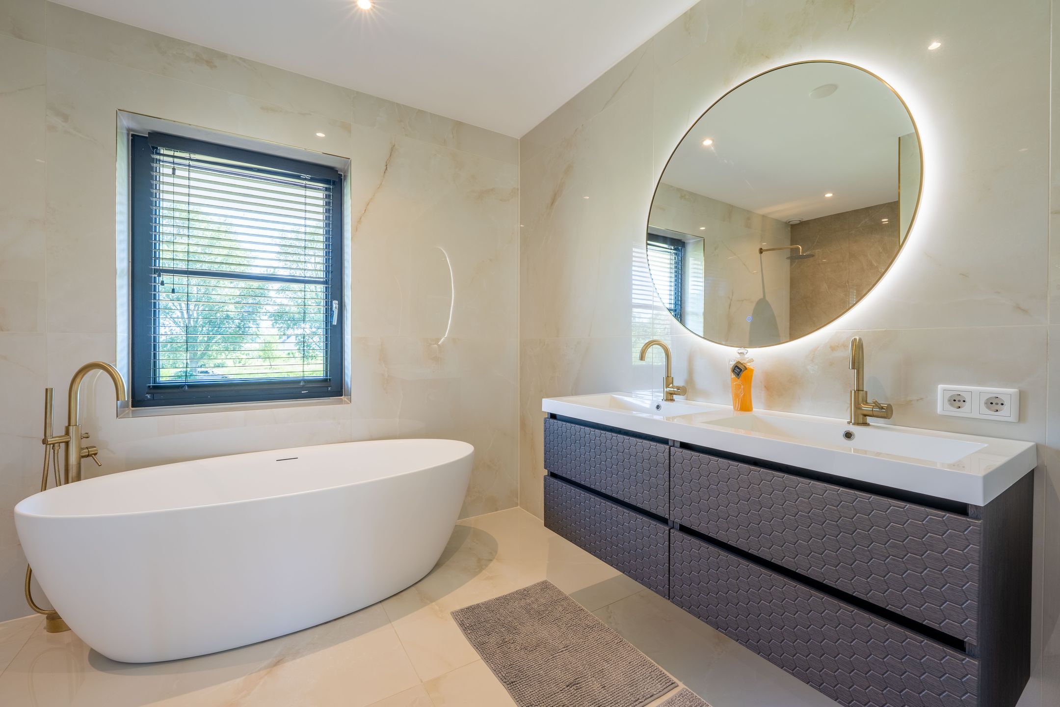 Luxury Energy-Neutral Villa with Expansive Garden in Oosterwold — 36
