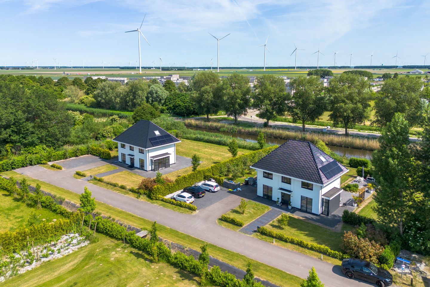 Luxury Energy-Neutral Villa with Expansive Garden in Oosterwold — 64