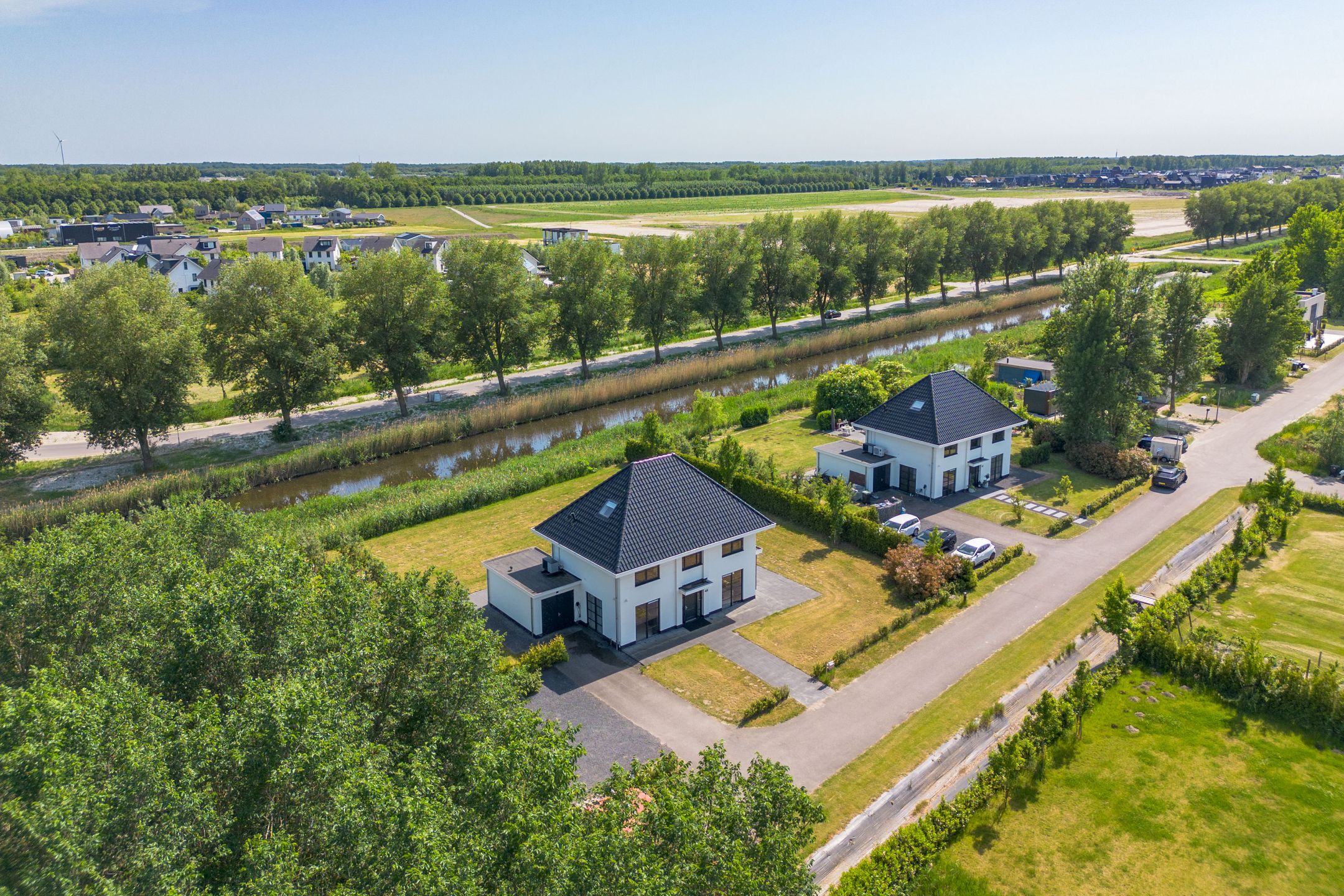 Luxury Energy-Neutral Villa with Expansive Garden in Oosterwold — 63